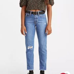 Levi’s Wedgie Fit Ankle Women's Jeans